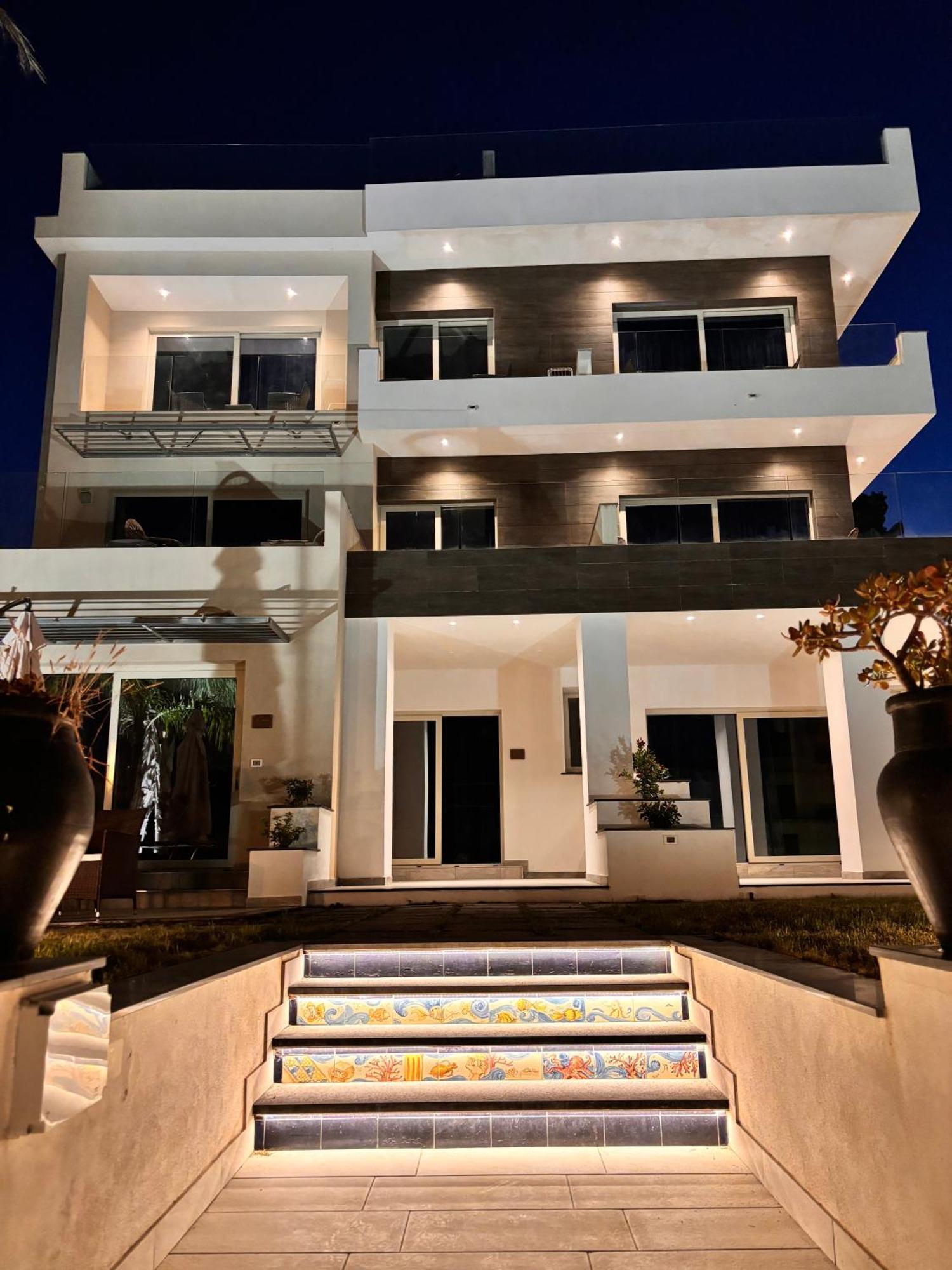 Ig - "Villa Don Antonio" Apartments Giardini-Naxos Exterior foto