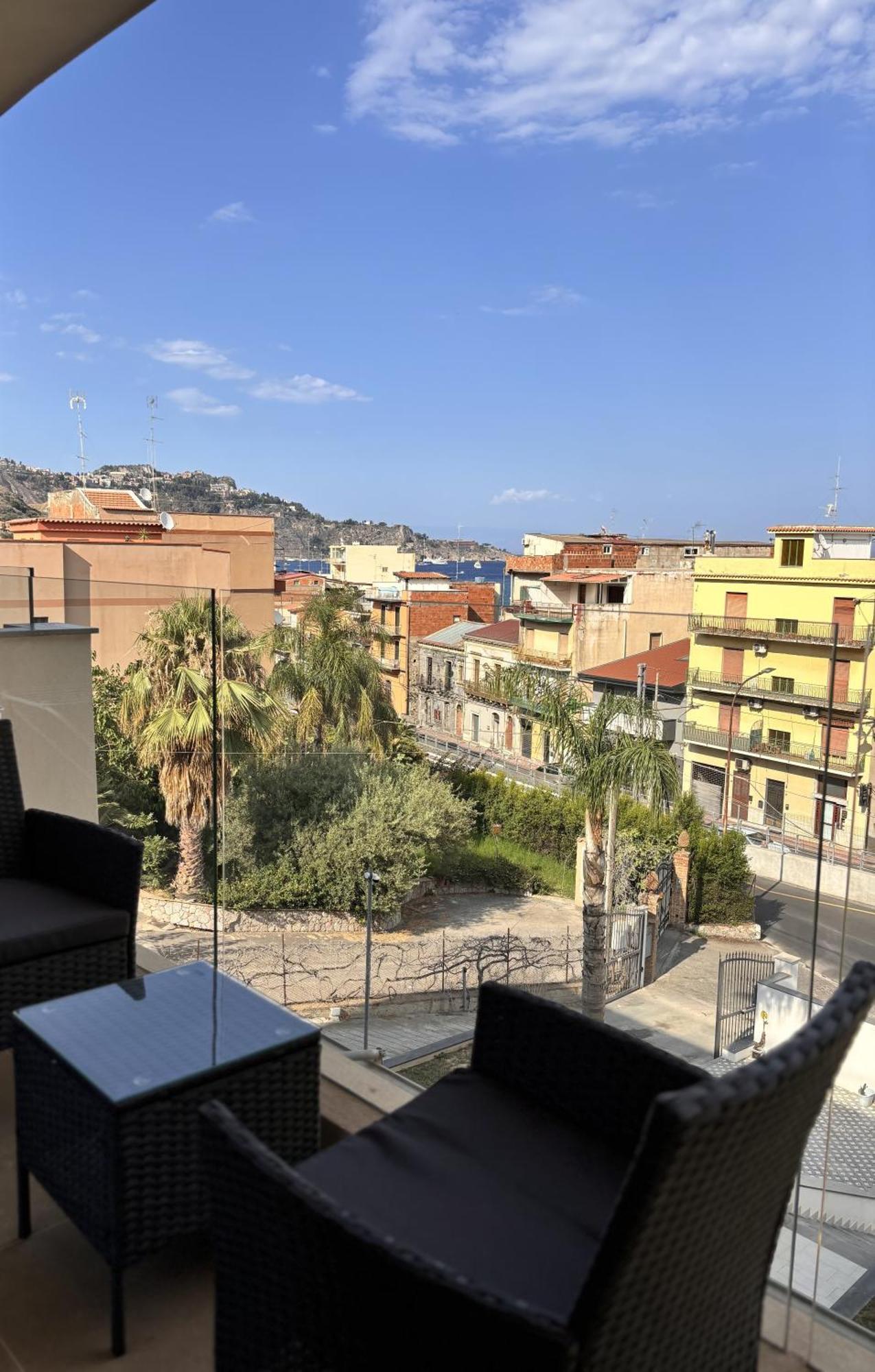 Ig - "Villa Don Antonio" Apartments Giardini-Naxos Exterior foto