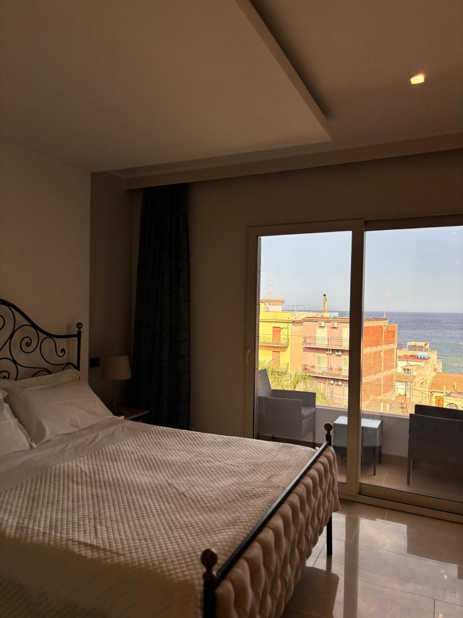 Ig - "Villa Don Antonio" Apartments Giardini-Naxos Exterior foto