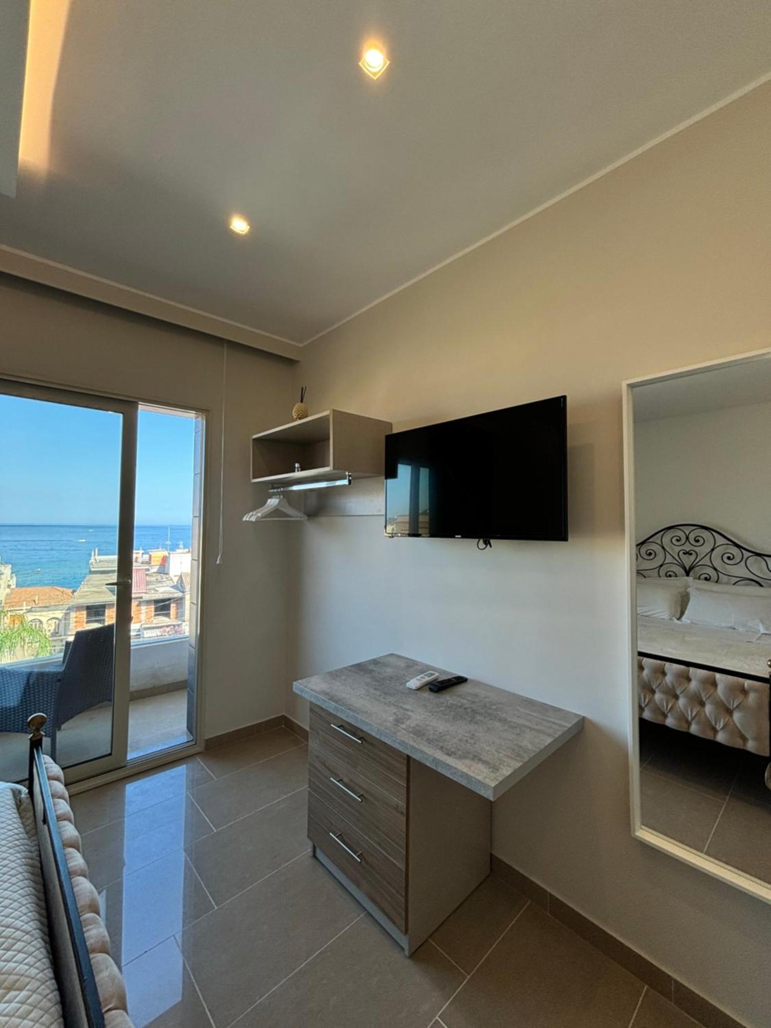 Ig - "Villa Don Antonio" Apartments Giardini-Naxos Exterior foto