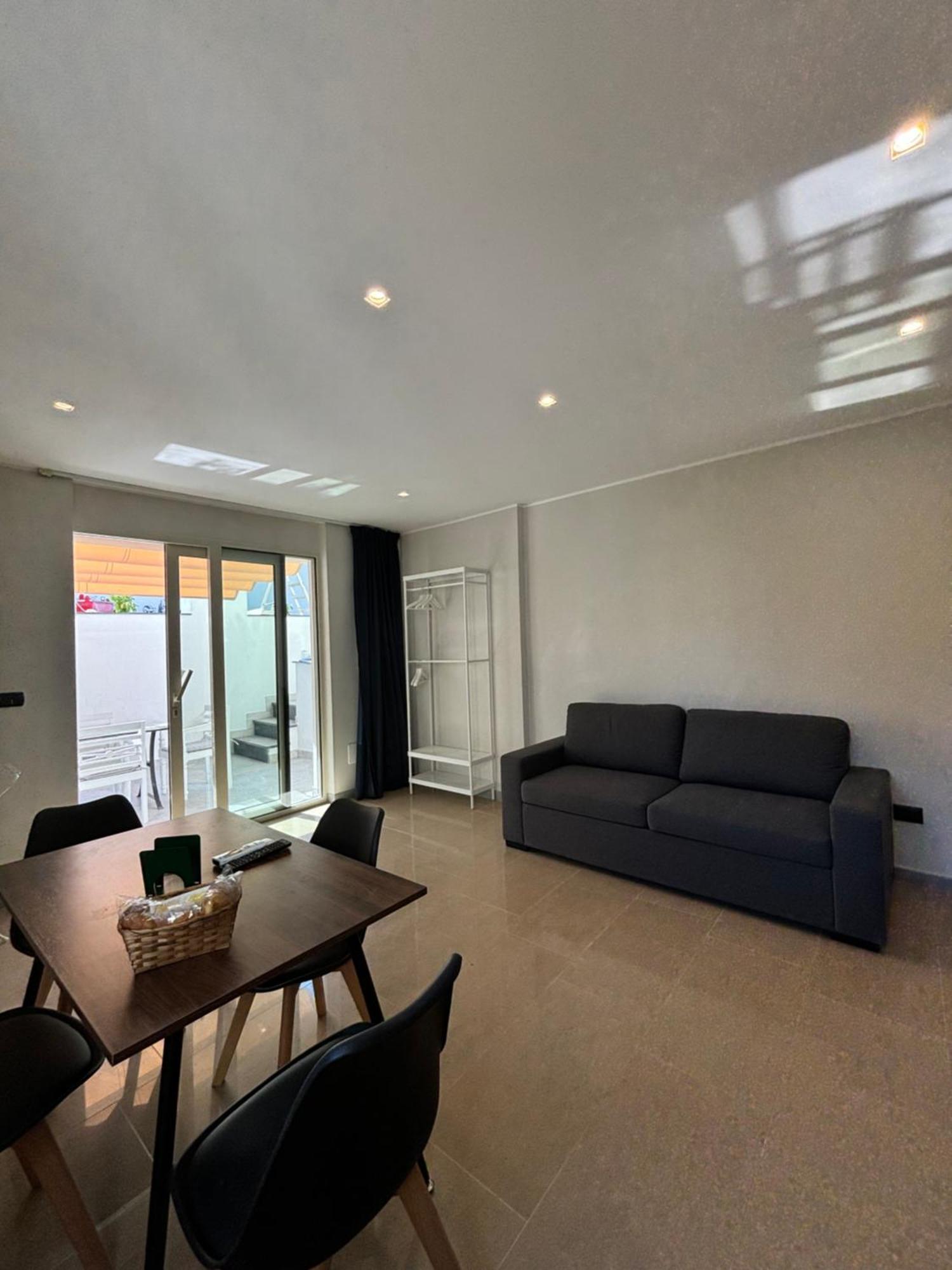 Ig - "Villa Don Antonio" Apartments Giardini-Naxos Exterior foto