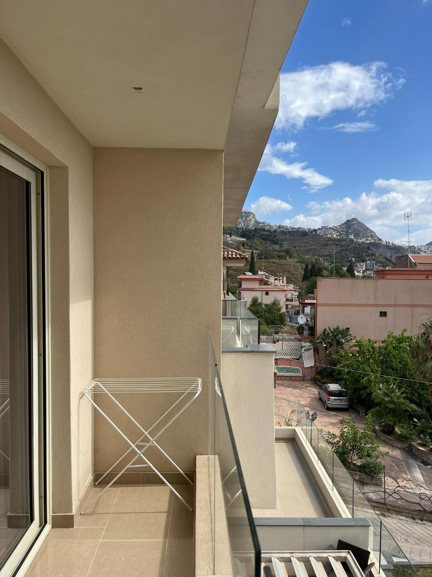 Ig - "Villa Don Antonio" Apartments Giardini-Naxos Exterior foto